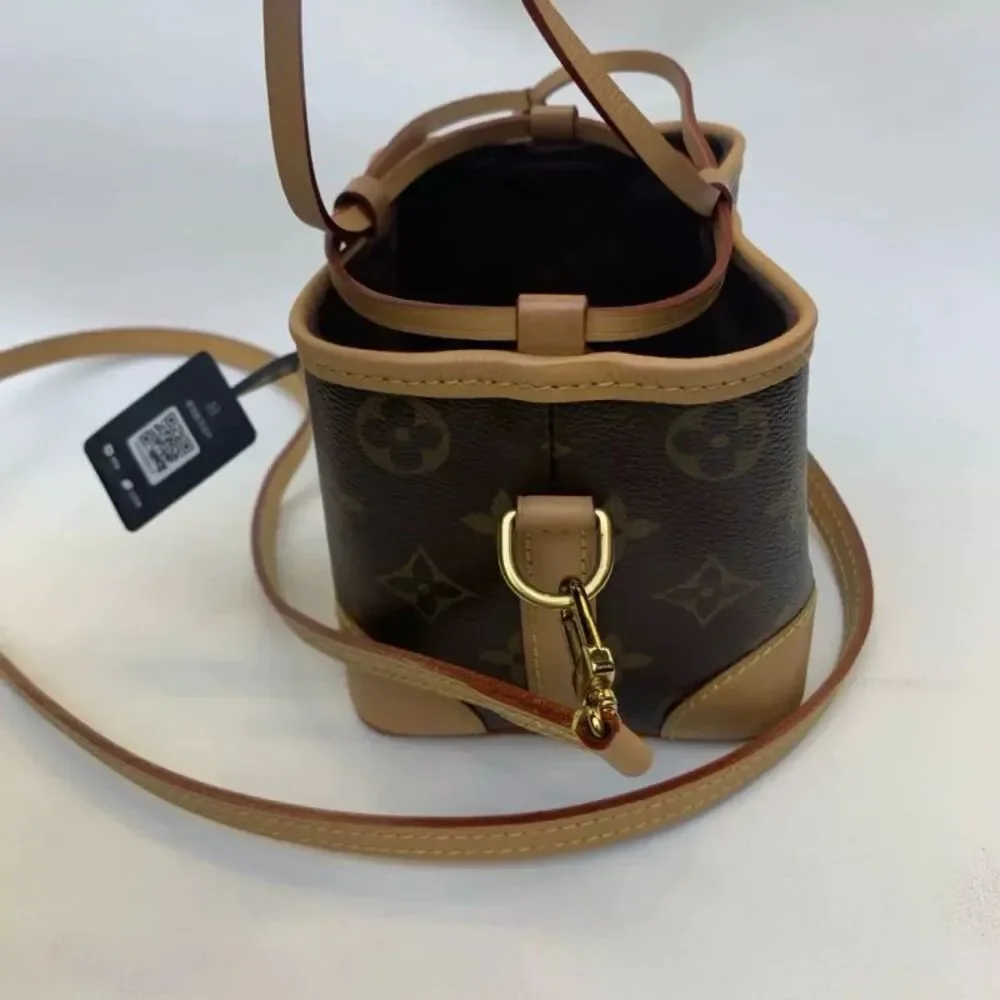 Louis Vuitton Women Pre-Loved Bag Very Good Condition